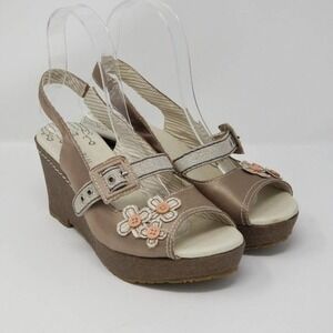 Bobbi Blu Cadwell Retro Sling Back Peep Toe Wedge Heel Shoes Tan Size 6.5 M